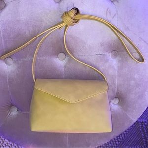 New Universal thread yellow crossbody bag purse